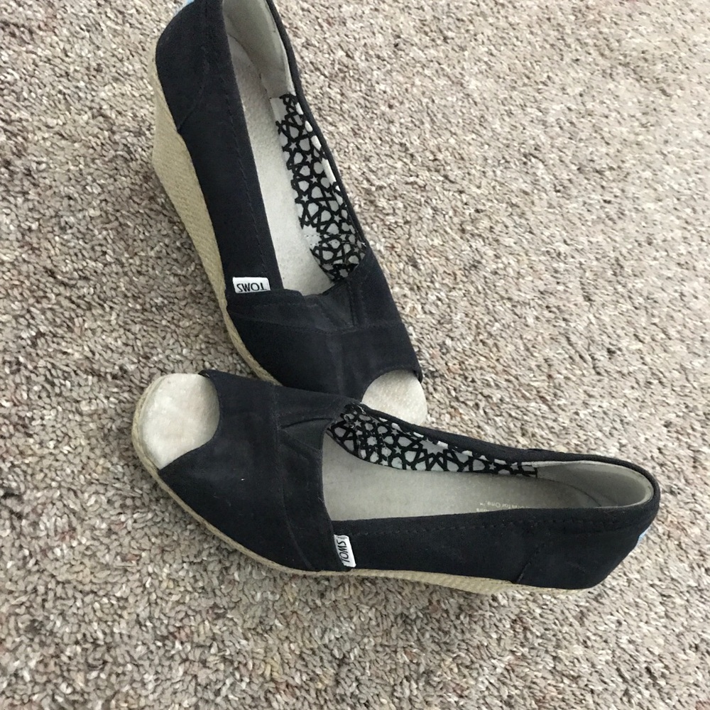 Toms wedges